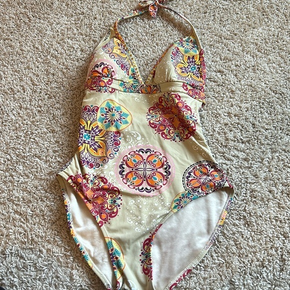 Very Good Condition. Ondademar One Piece Halter Swimsuit. Retails For $200+